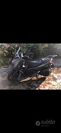 Xmax 400