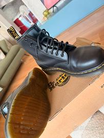 Anfibi Dr. Martens