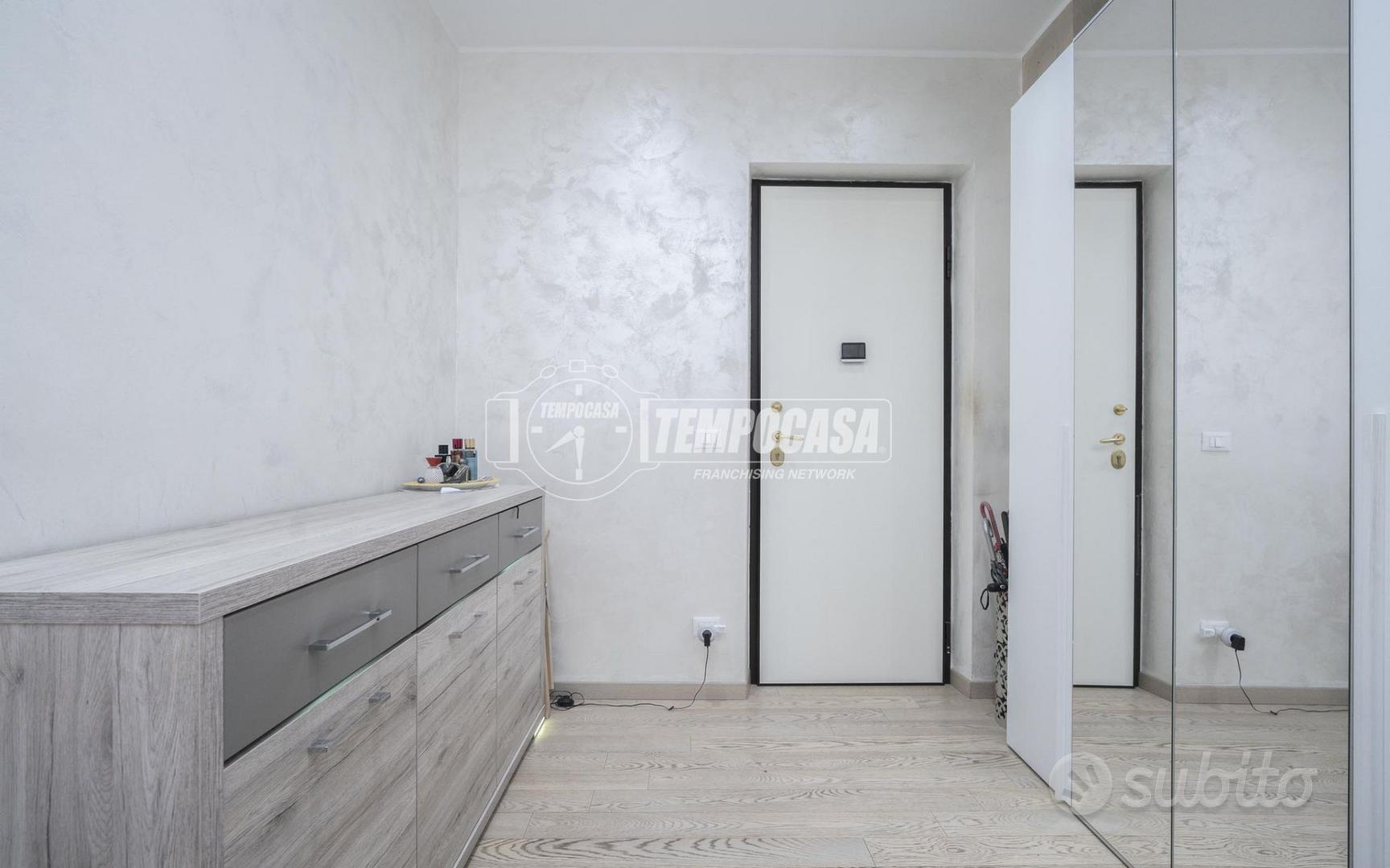 Trilocale in Pozzo Strada, foto 12 di 19