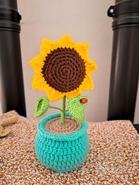 Girasole in vaso all'uncinetto 