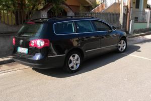 VOLKSWAGEN Passat 6ª serie - 2007