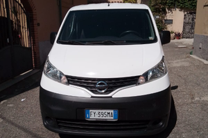 Nissan NV 200
