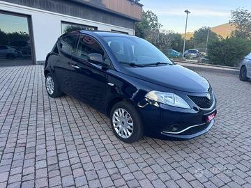 Lancia Ypsilon 1.2 Silver 69cv