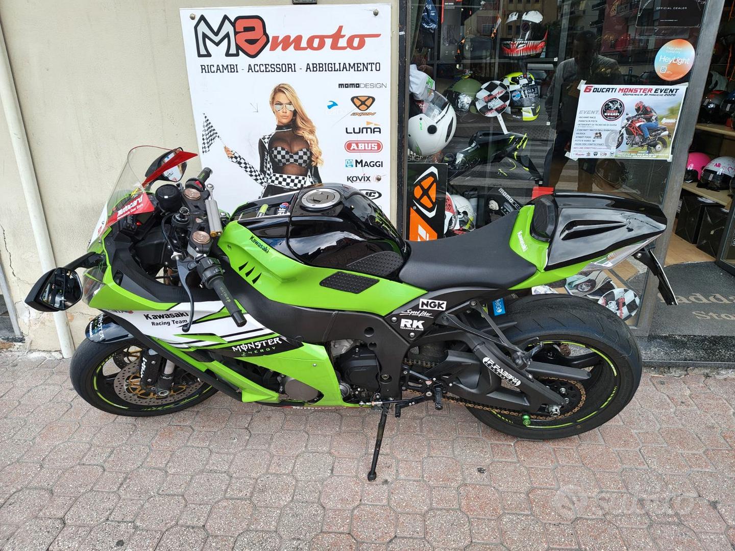 Kawasaki Zx10-R -2012 - Moto e Scooter In vendita a Salerno