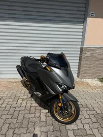 Yamaha T-Max 560 Tech Max - Anno 2021 - Come Nuovo