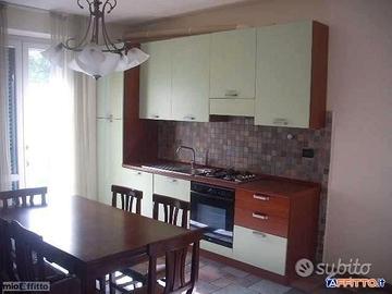 Moderno bilocale arredato