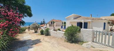 Triscina villetta relax con veranda vista mare