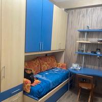 camera ragazzi blu/legno naturale