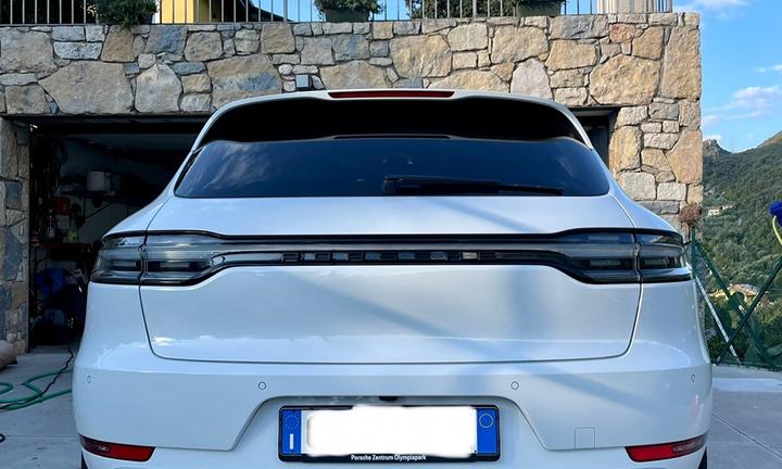 Porsche Macan 2.0 245 cv sportdesign