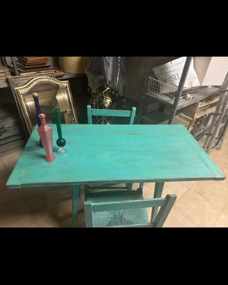 Tavolo vintage in legno