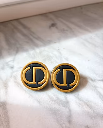 Orecchini Christian Dior usati una volta