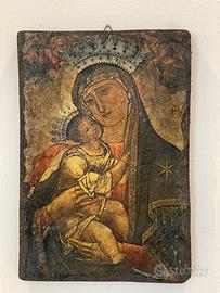 Icona Madonna con Bambino su pannello decorato