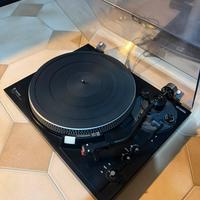 Giradischi Technics SL-2000 trazione diretta