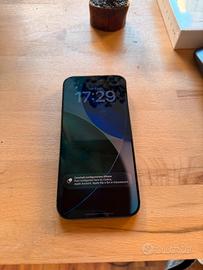 iPhone 16 Pro Max Batteria 🔋 90 % nero