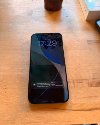 iPhone 16 Pro Max Batteria 🔋 90 % nero