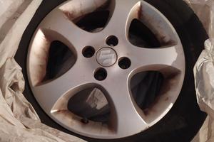 Cerchi in lega Suzuki Swift / Toyota Yaris 4 fori