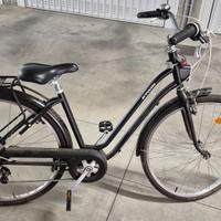 BTwin Elops 500 con cerchio da sostituire