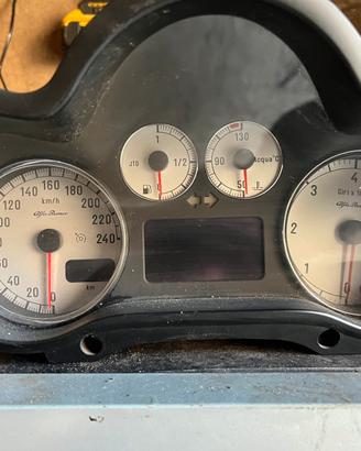 Quadro strumenti alfa 147
