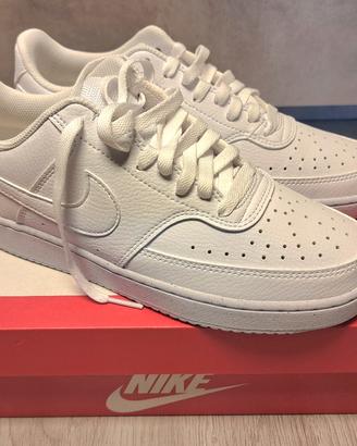 Nike Court Vision Bianche numero 40