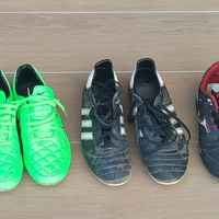 Scarpe da calcio e calcetto + parastinchi e tacche