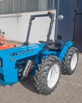 TRATTORE BERTOLINI 50 HP SNODATO