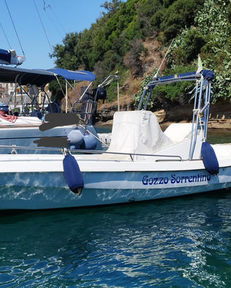 Barca gozzo cantiere soremar