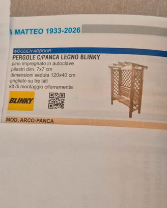 Pergola con panca il legno