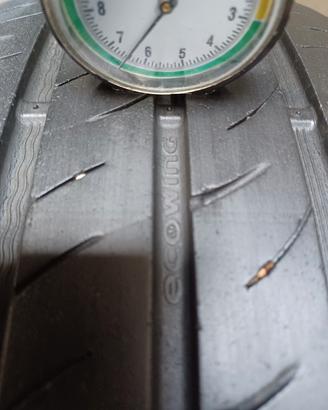 2 Gomme SEMINUOVE 195/60-15 88H Kumho Ecowing ES01