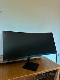 HP Omen X 35 Curved Monitor Gaming, Schermo Curvo