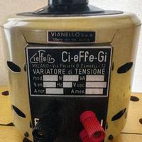 Variatore di tensione alternata