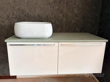 MOBILE BAGNO SOSPESO