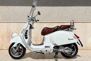 Vespa Gtv 250 Nuova Bianco
