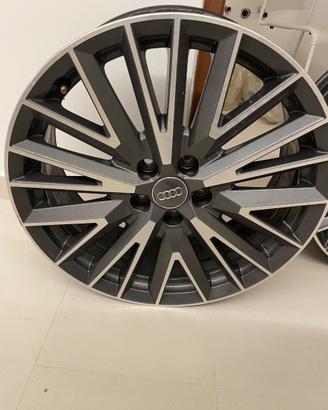 Cerchi in lega Audi Q3 originali
