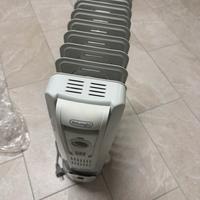 Radiatore ad olio De longhi KH770920 8 elementi