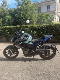 CF Moto 300NK (2021)