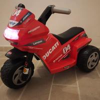 Mini moto elettrica Ducati Peg Perego 