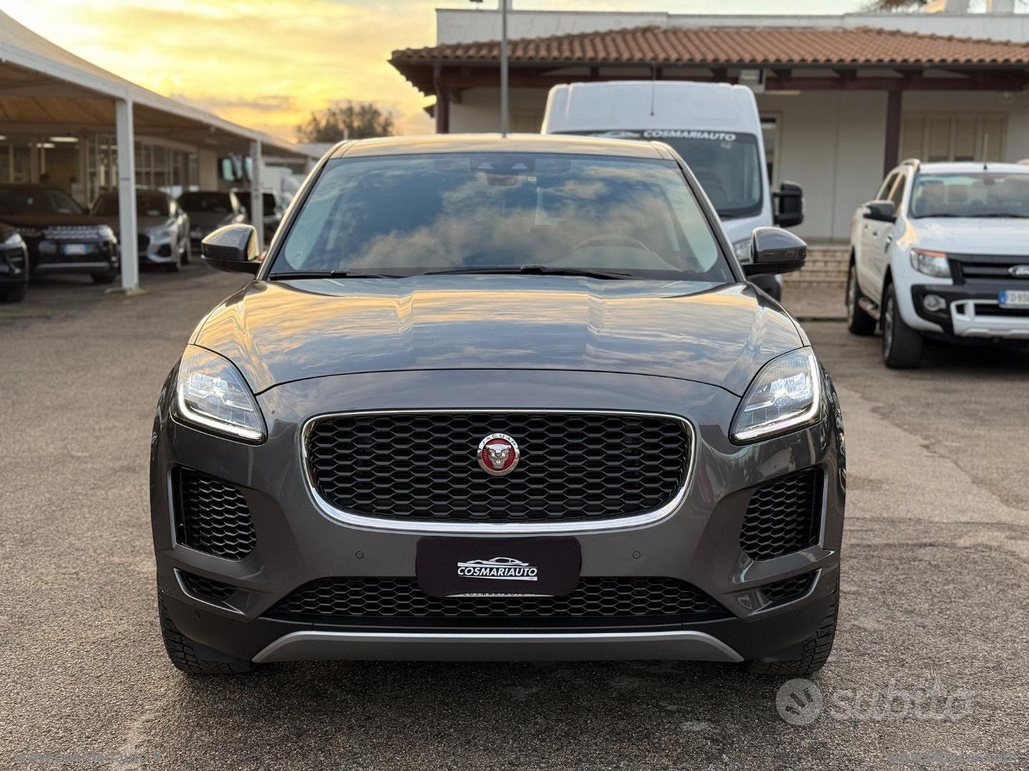 Jaguar E-Pace 2019 photo 2