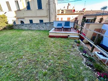 Appartamento centro storico con giardino