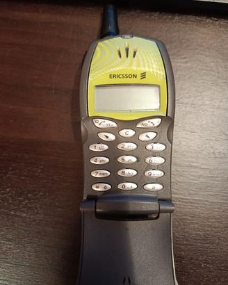 Telefono ERICSSON verde
