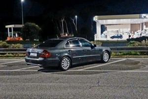 mercedes-benz w211 E 220 cdi evo 