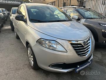 Lancia Ypsilon 0.9 TwinAir 85 CV 5 porte S&S DFN G