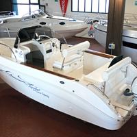 Aquabat Sport Infinity 20 Wa Lux + Honda 40 CV