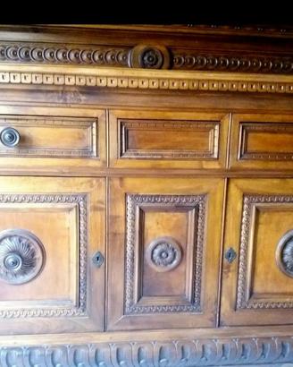 CREDENZA ANTICA IN NOCE MASSELLO 