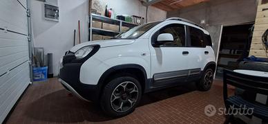 panda cross 4x4 