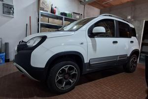 panda cross 4x4 
