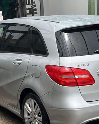 Mercedes classe b 180 d anno 2013