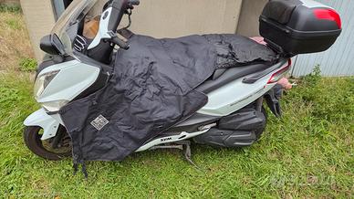 Termoscudo art.R166N Tucano Sym Joymax 300