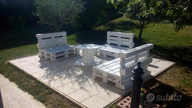 Divani in pallet