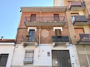 3 LOCALI A TORINO