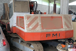 Escavatore PMI